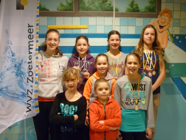 Regio west kampioenen WVZ bij kampioenschappen Schoonspringen.