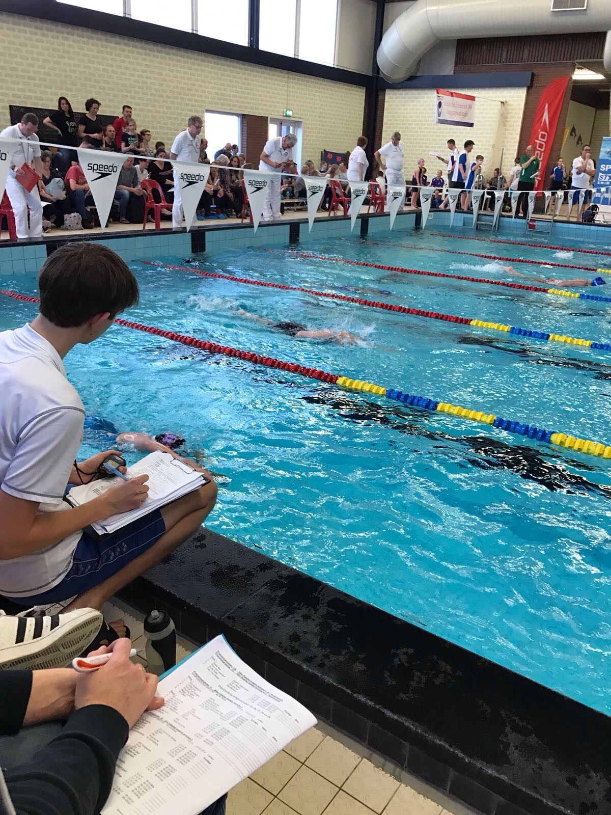 Zes WVZ-minioren zwemmen Speedo Jaargangfinales 2017