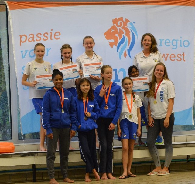 Beginners-, Ervarings- en Masterwedstrijden 1m plank Schoonspringen in Zoetermeer.